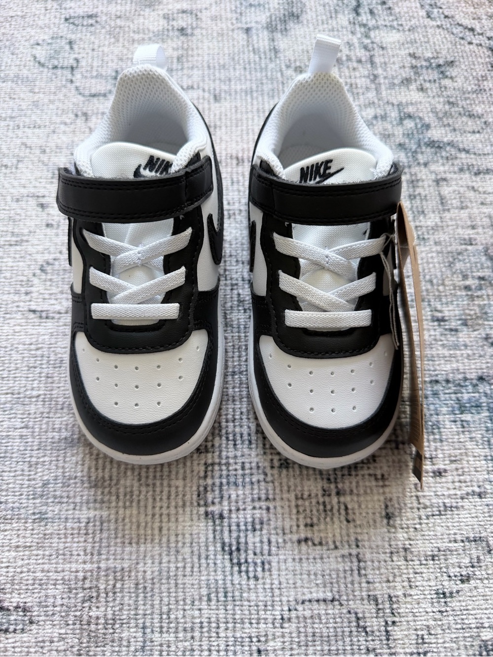 Nike Kids Black and White Hook-and-Loop Sneakers